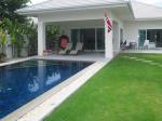 Spacious 3 Bedrooms modernly furnished west of Hua Hin