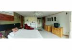 Apartment in Wong Amat 